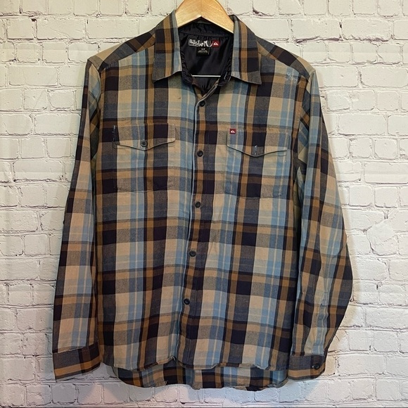 Quicksilver Plaid Button Down Long Sleeve Shirt size Small - Picture 1 of 7